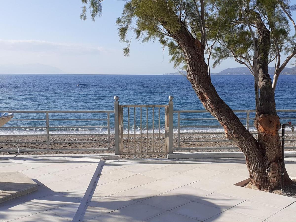 Villa Seabreeze لوتراكي المظهر الخارجي الصورة